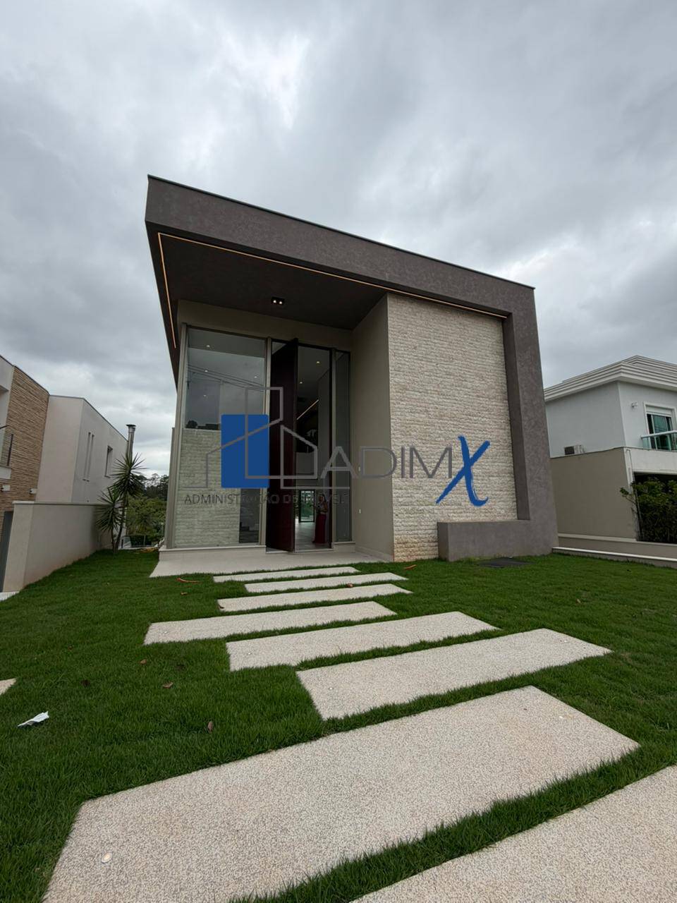 Casa de Condomínio, 4 quartos - Foto 1